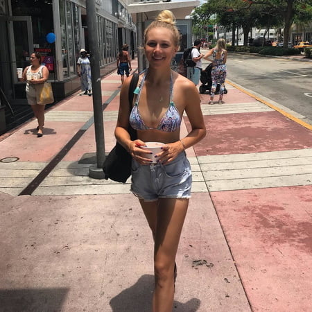 Naked amanda anisimova Amanda Anisimova
