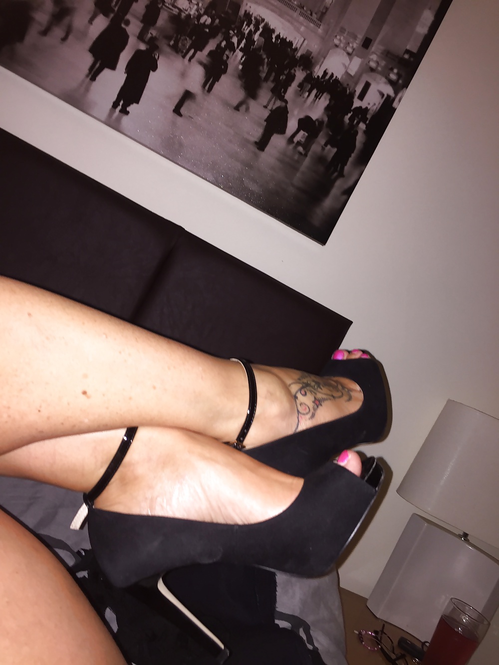 Sex Gallery As requested by a foot fan of Jaynes sum peep toe heel pics