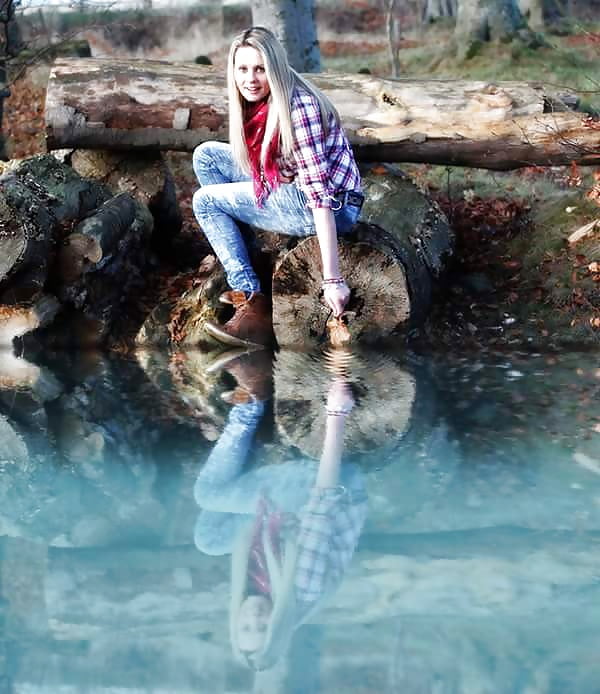 Sex Gallery Chav slut i know 3