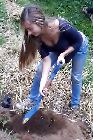 Sex Gallery A spoiled rich bitch Sarah Duzzi (facebook) Costa Rica