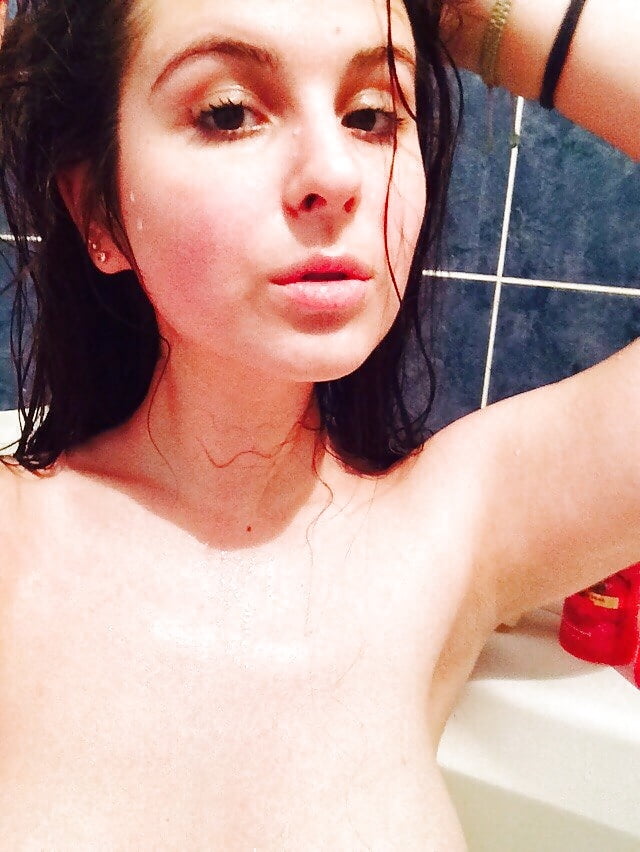 Sex Gallery Random mix of hot sluts nude