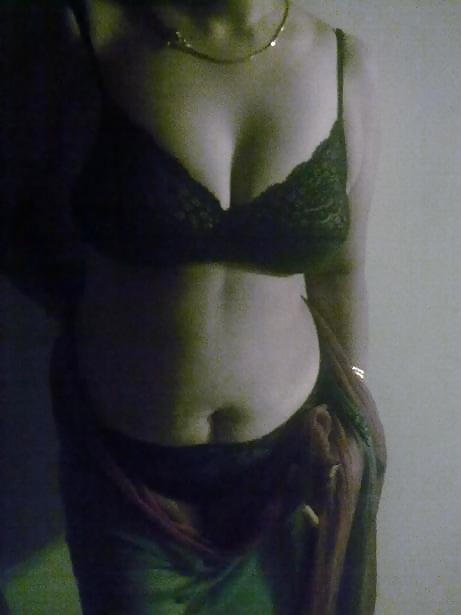 Sex Gallery Indian sexy wife