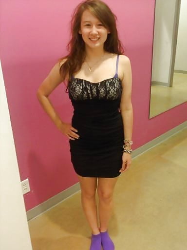 Sex Gallery Cute young woman