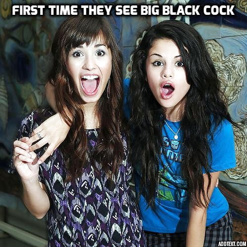 Demi Lovato And Selena Gomez Caption 9 Pics Xhamster