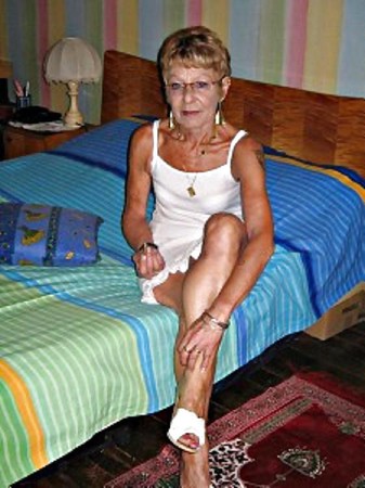 My mother,sexy french slut who made me very hard