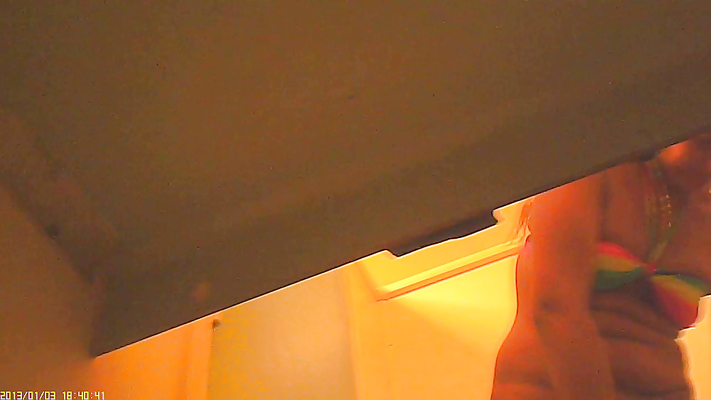 Sex Gallery cabine piscine