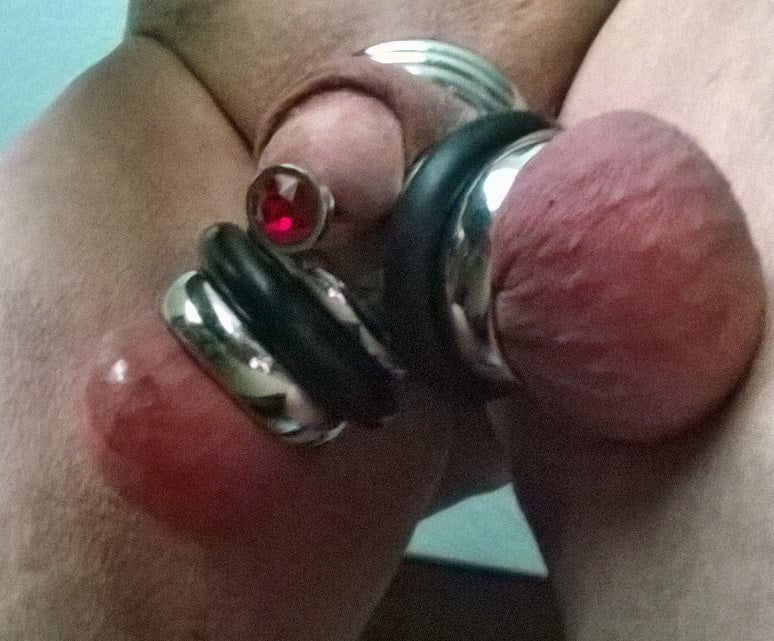 Penisplug spread balls - 34 Photos 