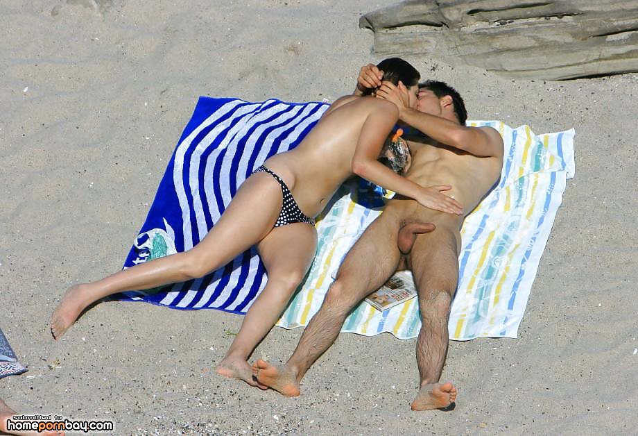 Sex Gallery Nudist beach amateurs