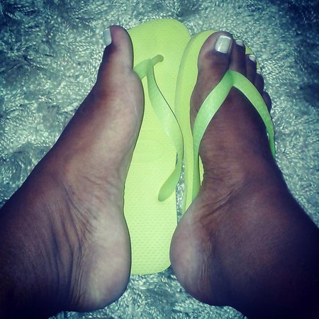 Feet Ebony