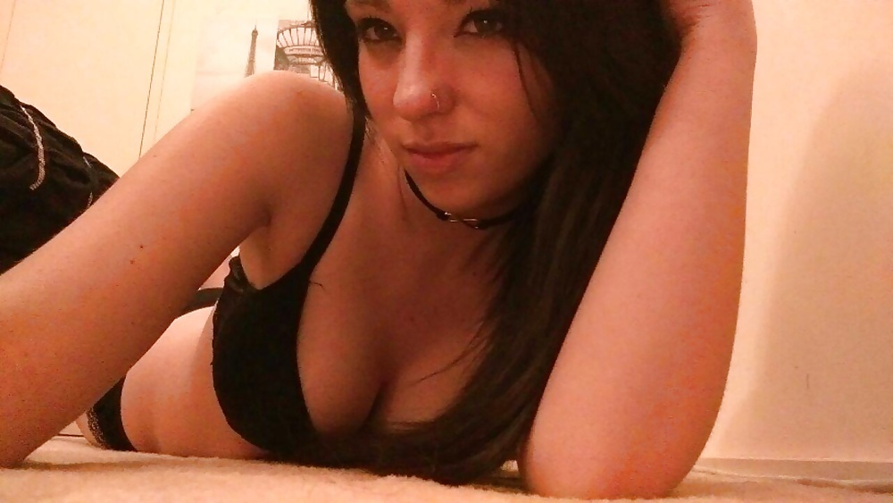 Sex Gallery mel barely legal