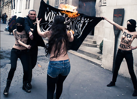 Topless protest against ISIS