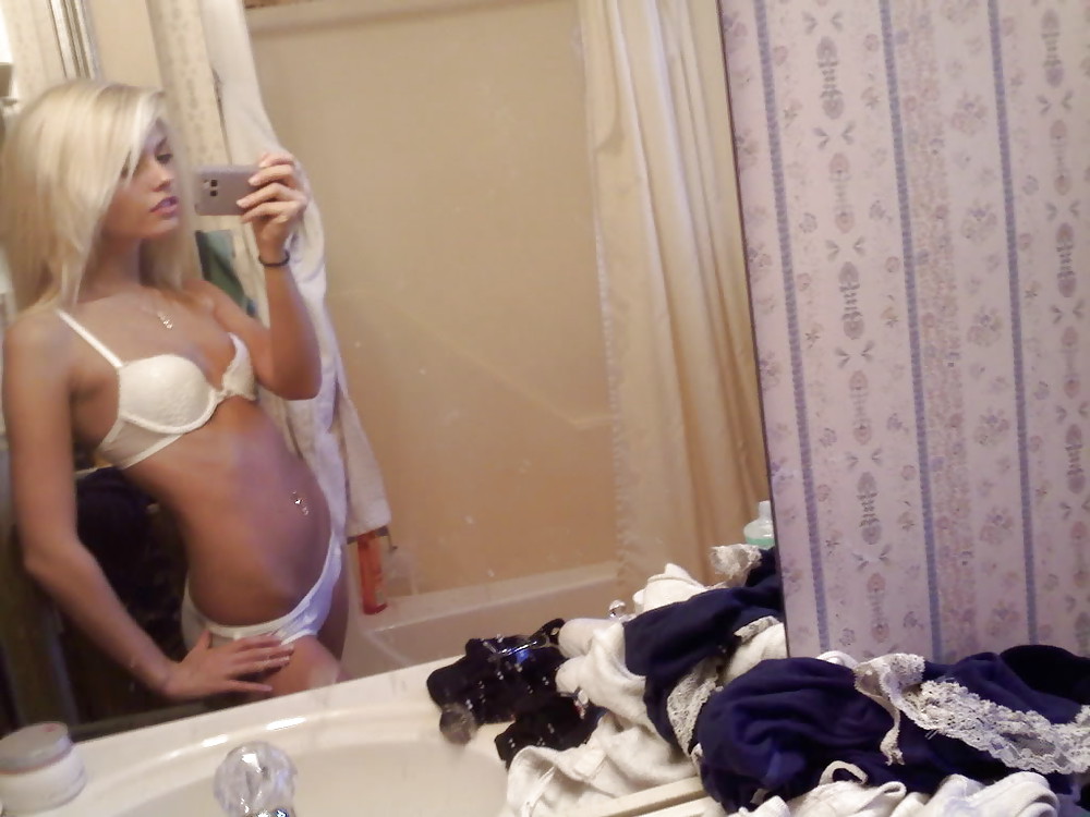 Sex Gallery SmutDates Username TickleMeSilly