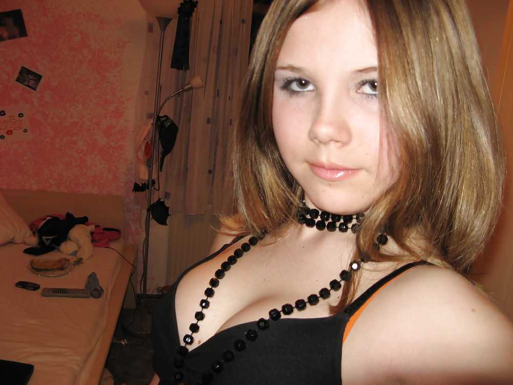 Sex Gallery if she's here, it's fake 56