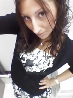 Sex Gallery Slut Mandi for tributes