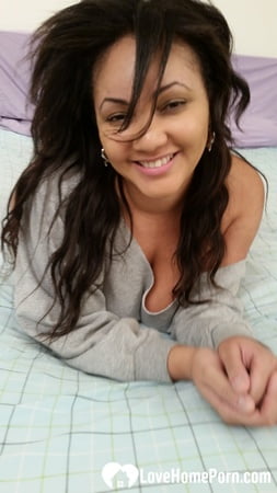 my cunt needs daily attention from this dildo         