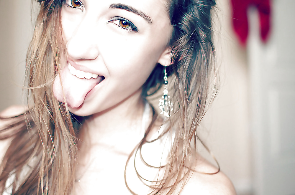 Sex Gallery Cute Faces and Tongues