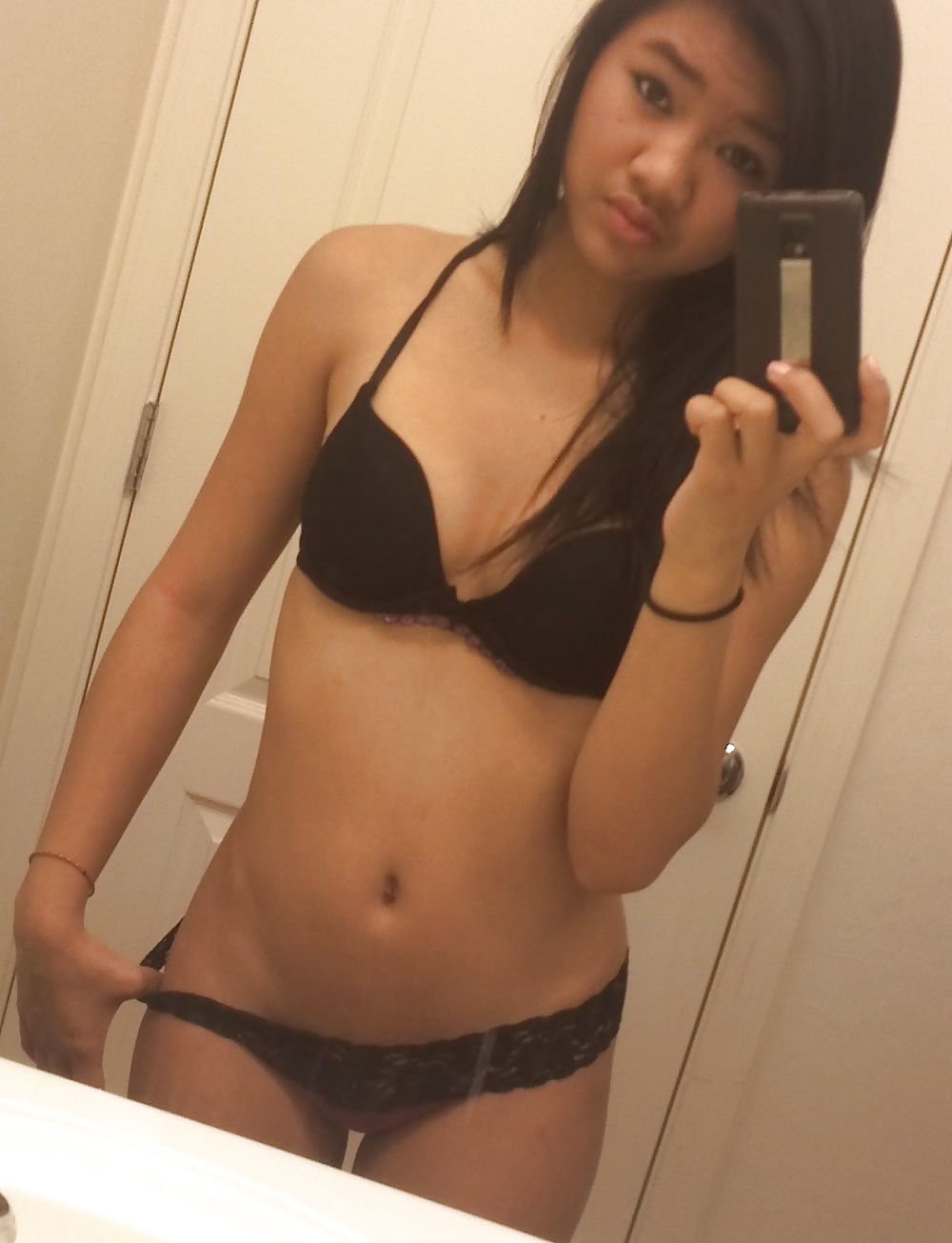 Sex Gallery Another Super Hot Hmong Selfies