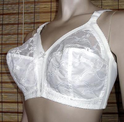 Sex Gallery Mature bra