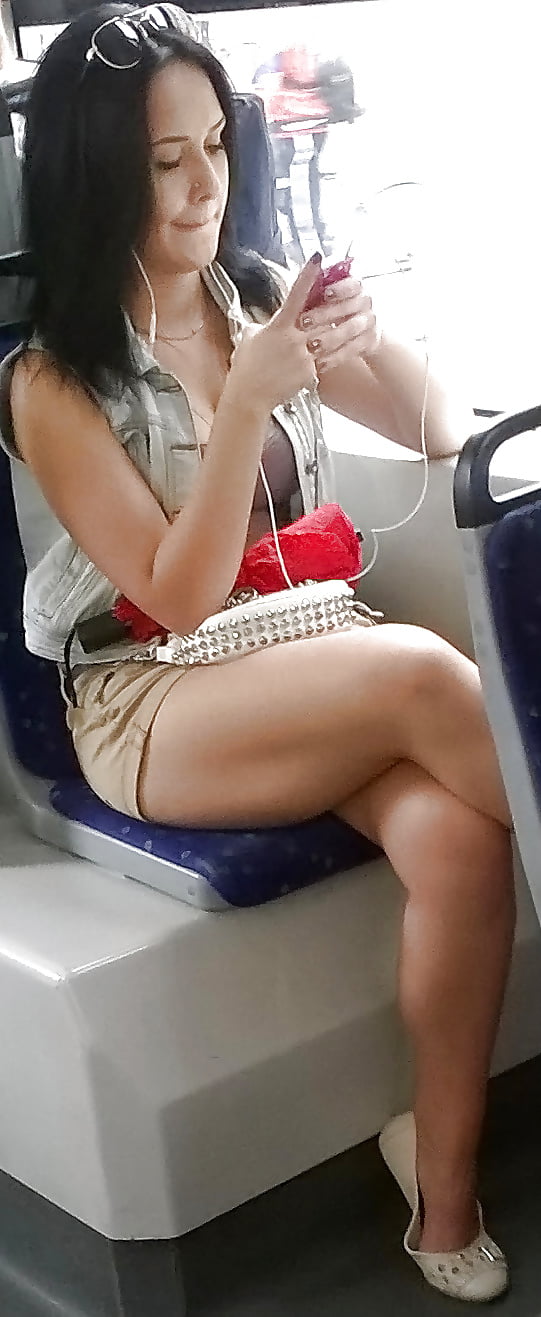 Sex Gallery Candid young slut : public transport II