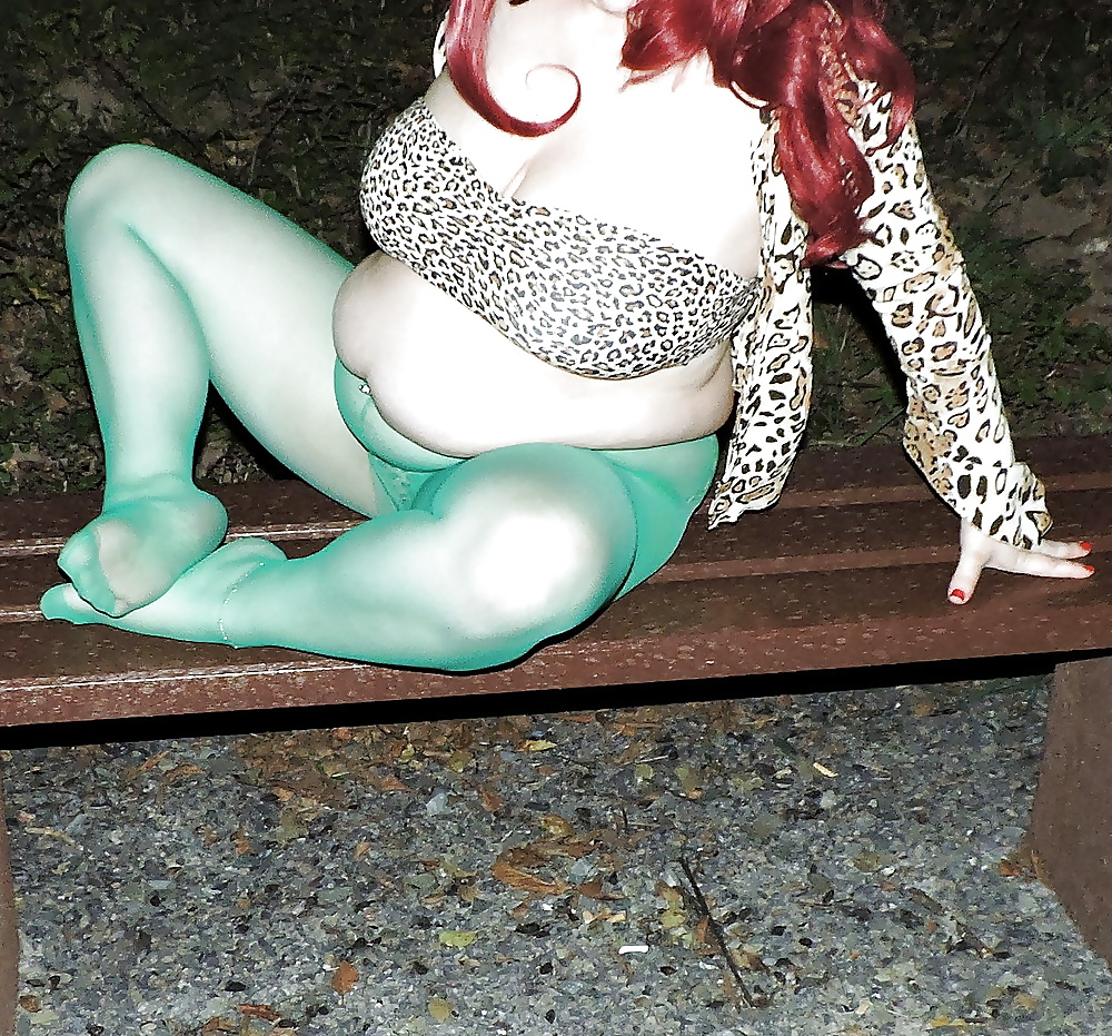 Sex Gallery Bikini Beach outdoors Topless Sexy dressed 35