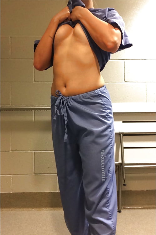 Sex Gallery I need a nurse asap