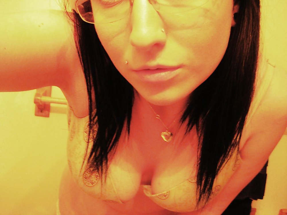 Sex Gallery Nerdy slut