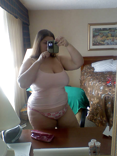Sex Gallery Hot & horny voluptuous chubby girls