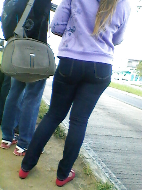 Sex Gallery Rabuda no ponto do busao