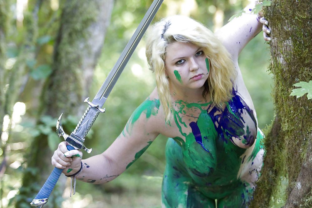 Sex Gallery Girl talked into stripping for (art)