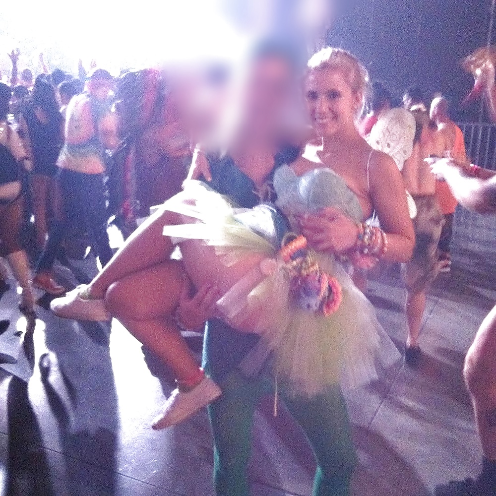 Sex Gallery Blonde College Party Girl