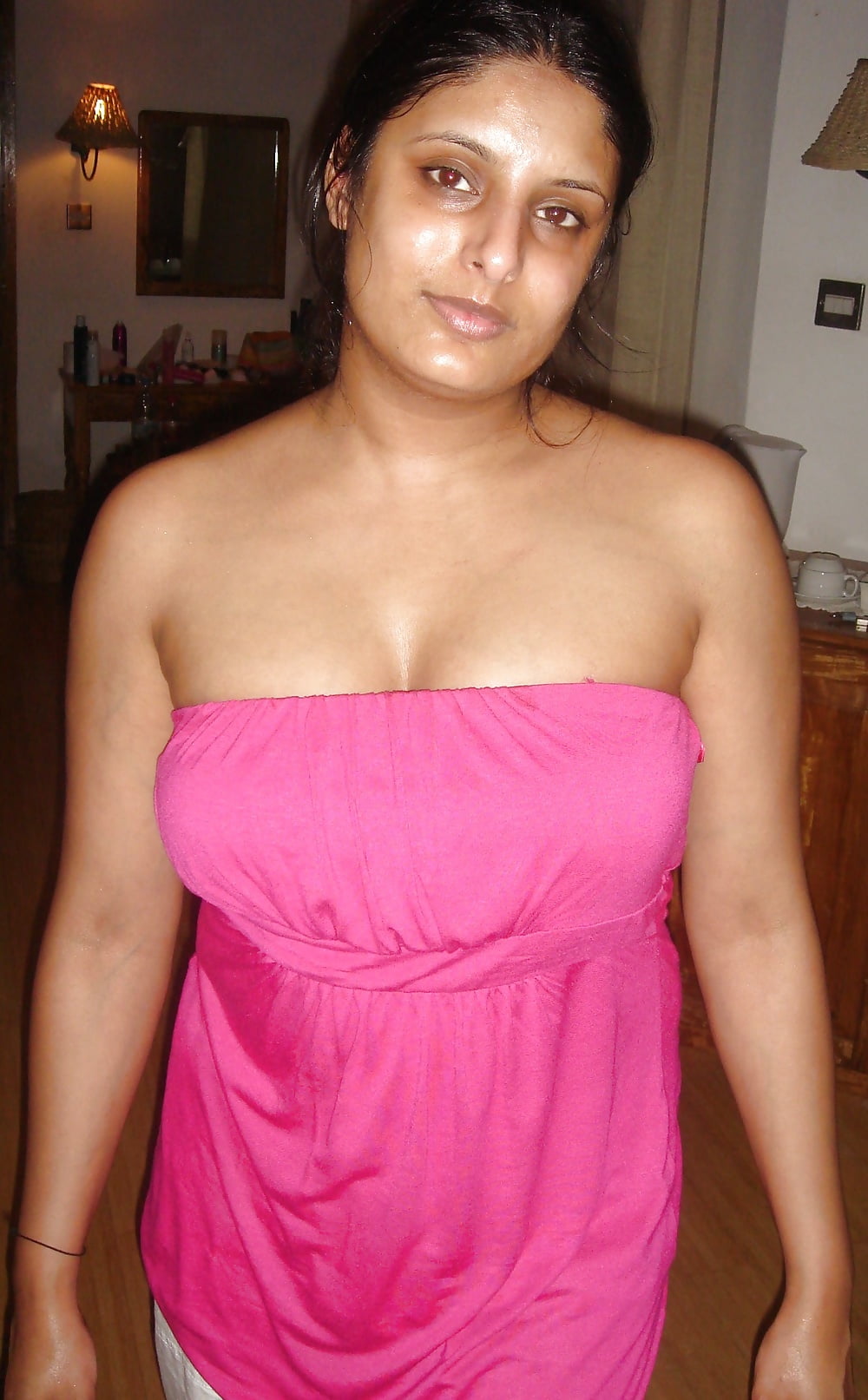South indian aunty hot pic