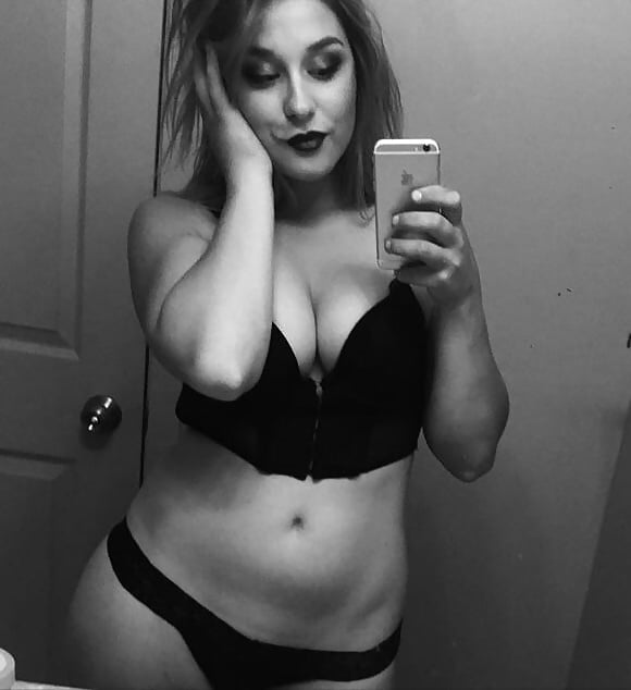 Sex Gallery None nude hottie