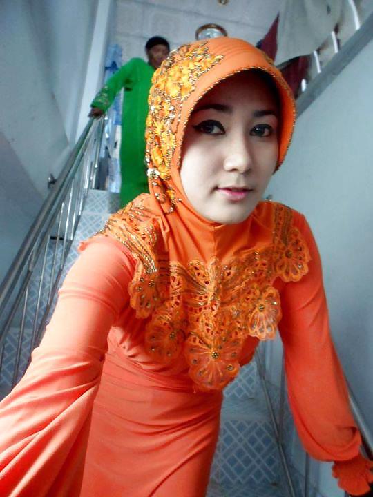 Beauty And Hot Indonesian Jilbab Tudung Hijab 4 12 Pics