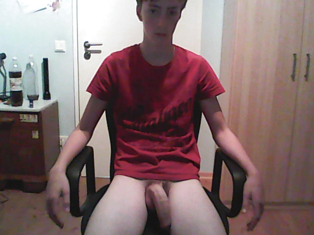 Sex Gallery me in my chair
