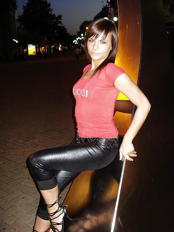 Sex Gallery Amateur in Hot Pants