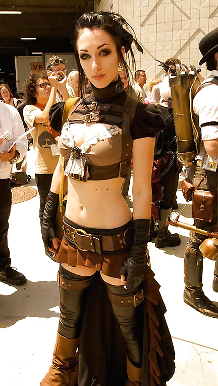 Sex Gallery STEAMPUNK CHICKS From DRAGONCON