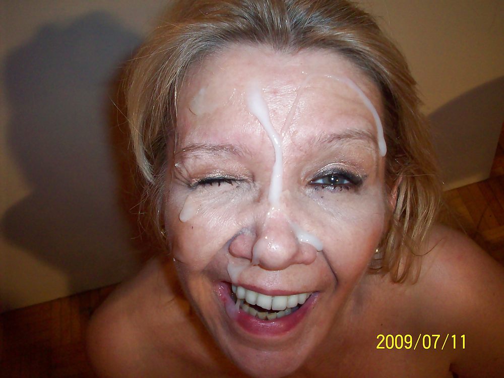 Sex Gallery Amateur facial mature woman