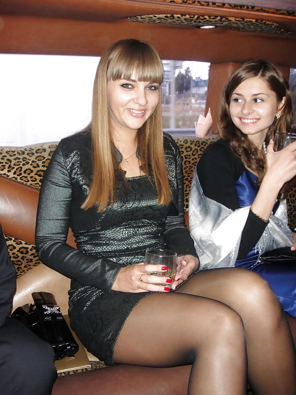 Sex Gallery Candid Teens in sexy black Pantyhose nylon