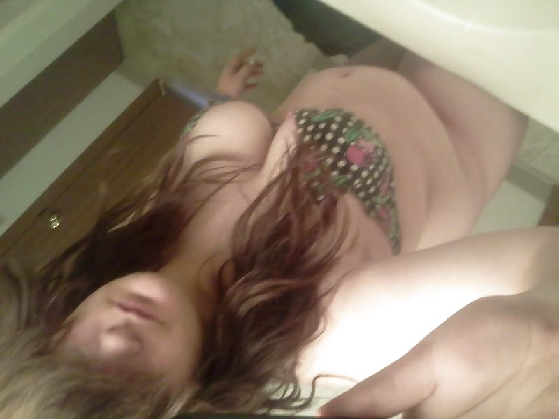 Sex Gallery Sexy young girl