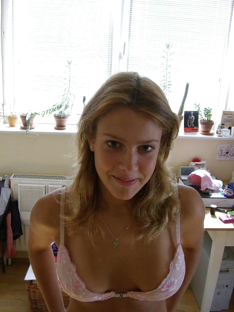 Sex Gallery ALL AMATEUR - Here is SOPHIE