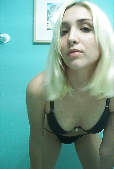 Sex Gallery Super hot skinny blonde teen