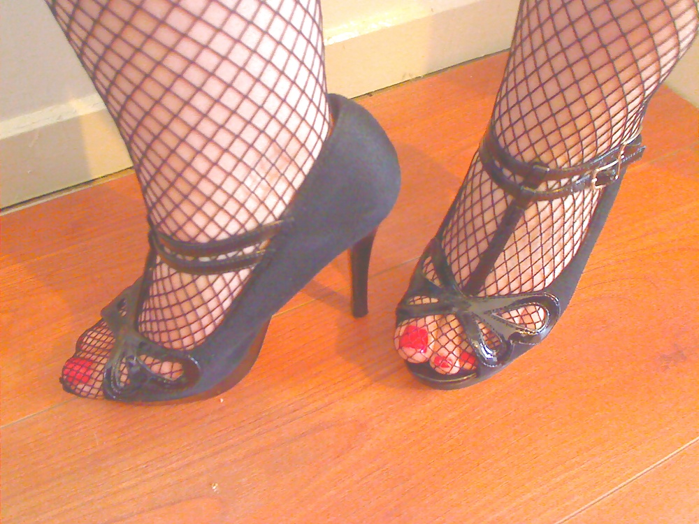 Sex Gallery Sexy Fishnets and Heels