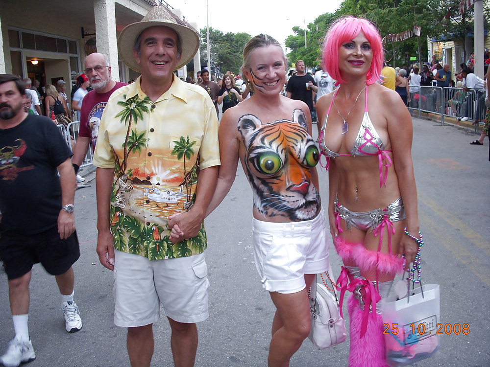 Sex Gallery friends