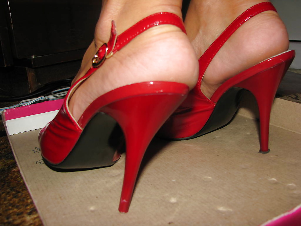 Sex Gallery feet in high heels