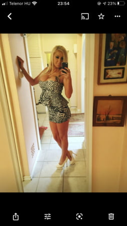 big boobs baby free photos         