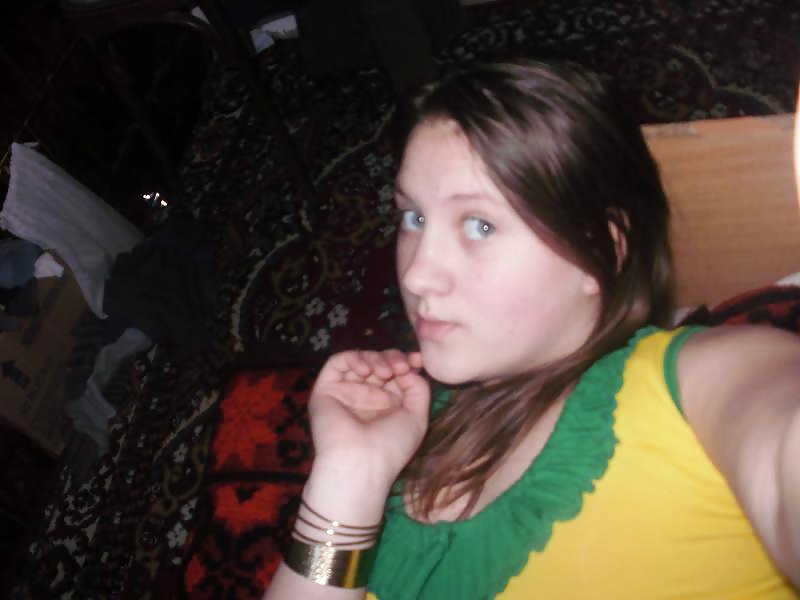 Sex Gallery a old 19 slut