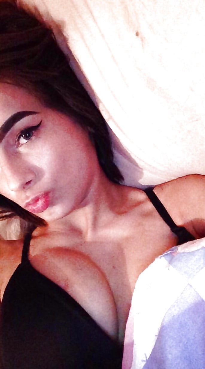 Sex Gallery Handpicked Amateurs 113