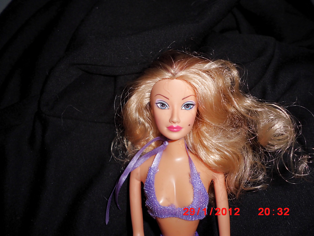 Sex Gallery blond doll