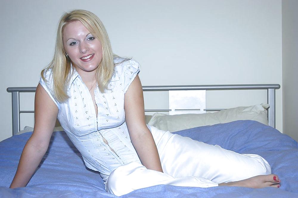 Sex Gallery PRETTY, NICE AND HORNY - PARIS