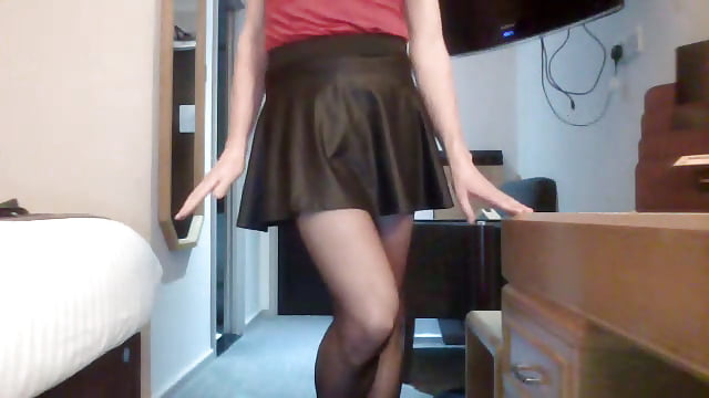 Sex Gallery Pippa new sissy slut on Skype